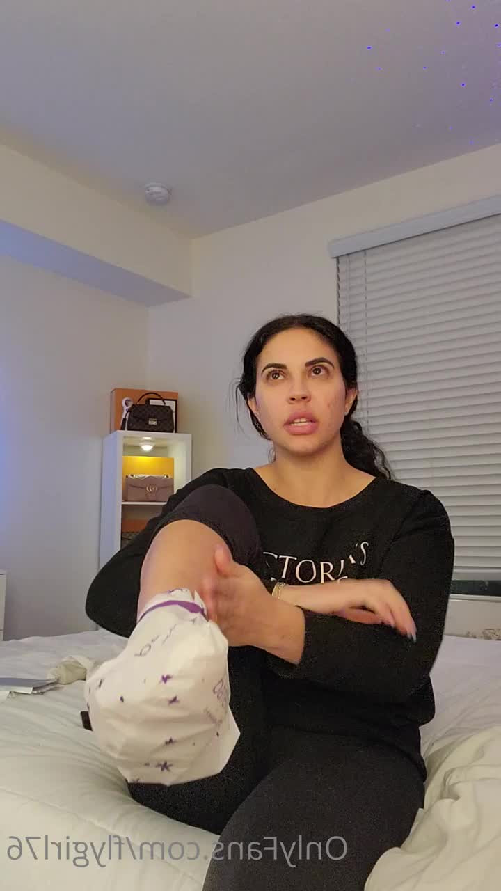 Fly Girl [ flygirl76 ] - What a POV! Is this delicious or what? Que POV! É uma delícia ou - ePornLeak