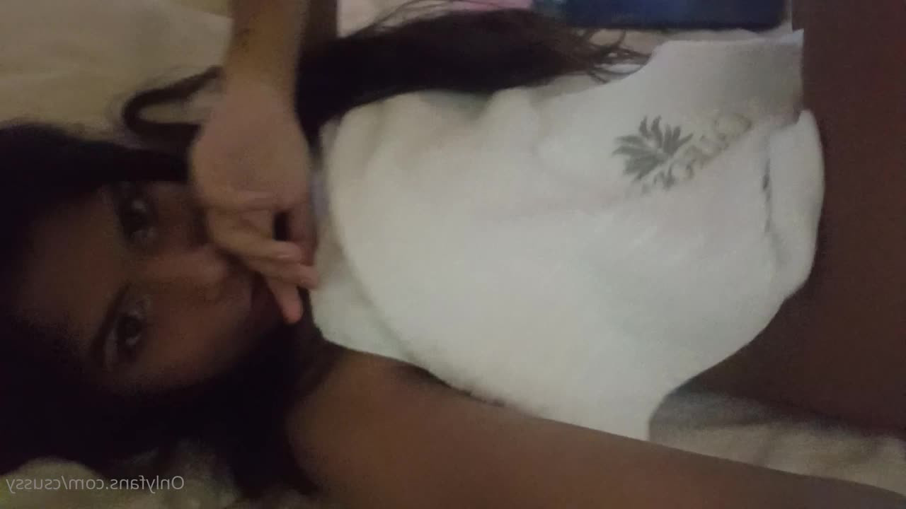 😈PETITE AND LATINA😋 VIDEOCALL AVALIABLE [ elfisabella ] - Got too aggressive with the fishnets - ePornLeak