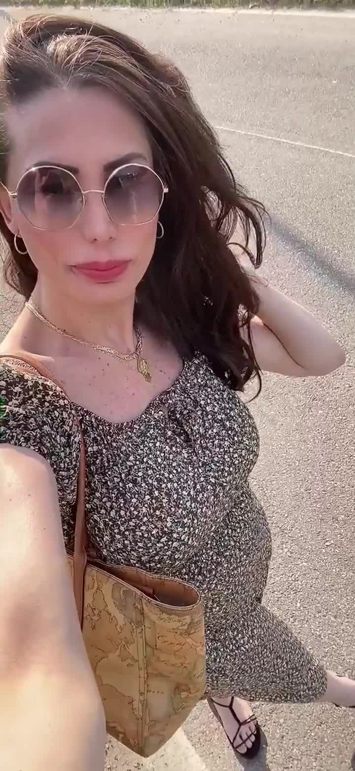 Angélica Castro [ angelicadicastro ] - Can you imagine two of me 🤗