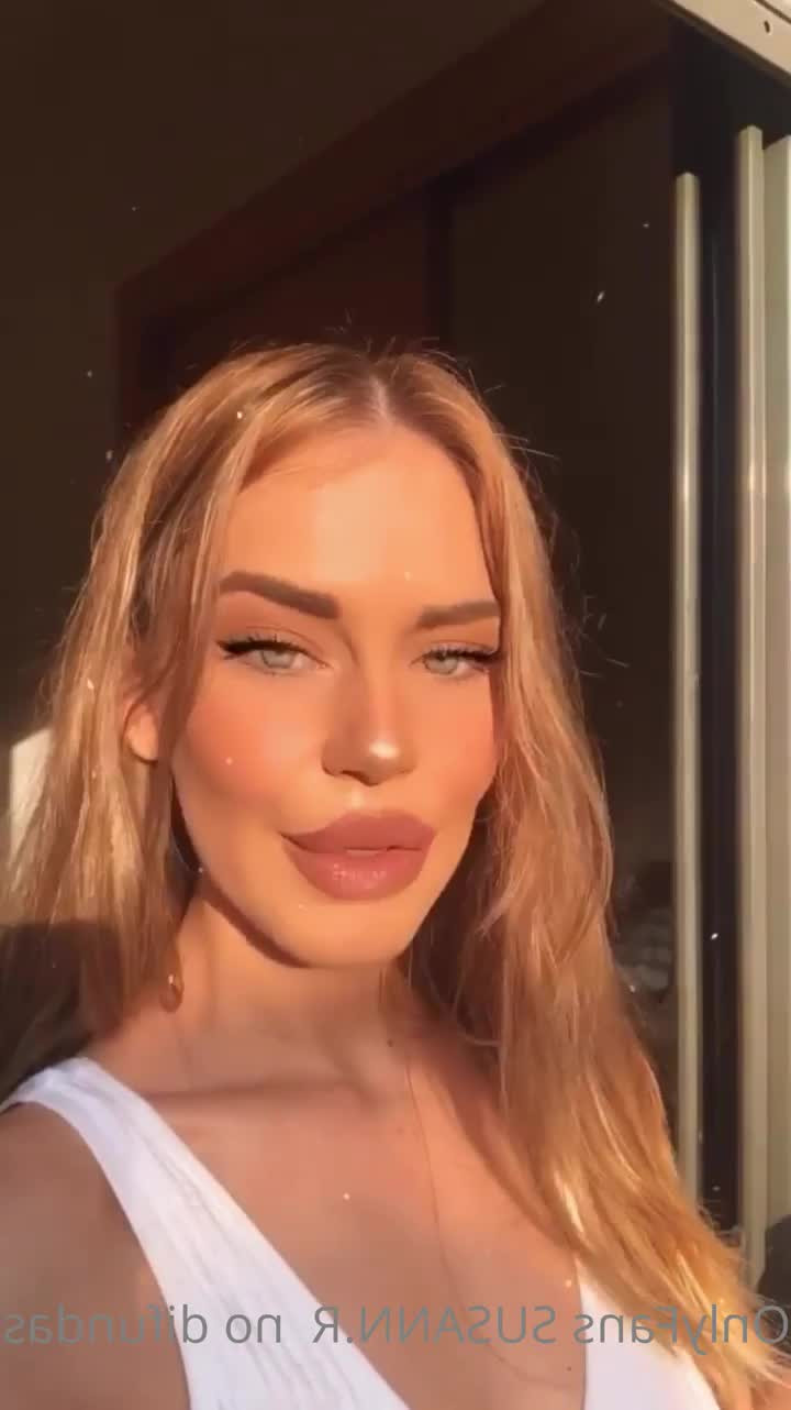 Susana Reyes [ susann.r ] - That face you make when fans ask if you can get hard still 😝 I - ePornLeak