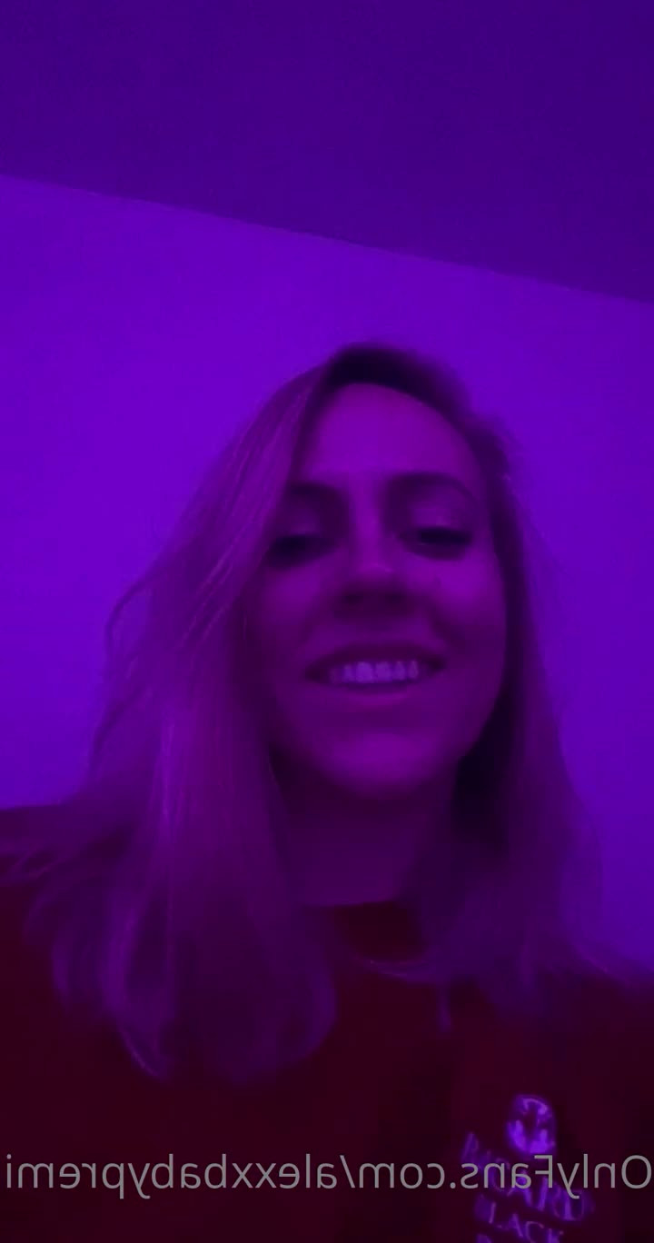 AlexxBaby [ alexxbabypremium ] - Free flow erotic dance warm down