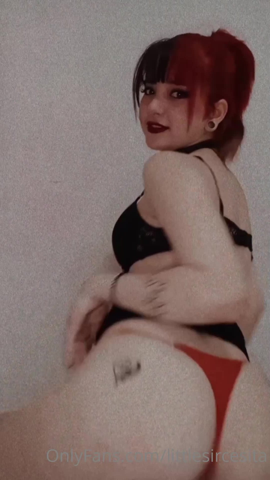 Sircesita [ littlesircesita ] - Wildcat shaking that naked shiny ass  Song  Zed Zilla ft Jucee Froot-