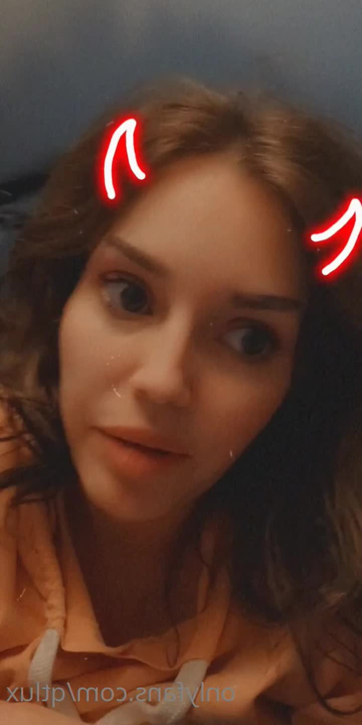 QT Lux [ qtlux ] - Vídeo completo con el cabro del metro 😈🔥  Like ❤ y les subo - ePornLeak