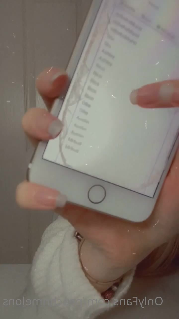 Peaches 🍑 [ peachnmelons ] - selling feet content cheap