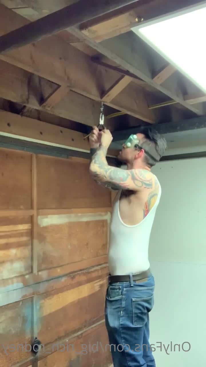 Rich Rodney [ big_rich_rodney ] - Why waste a naughty thought? DM me now, baby. 😉💦 - ePornLeak