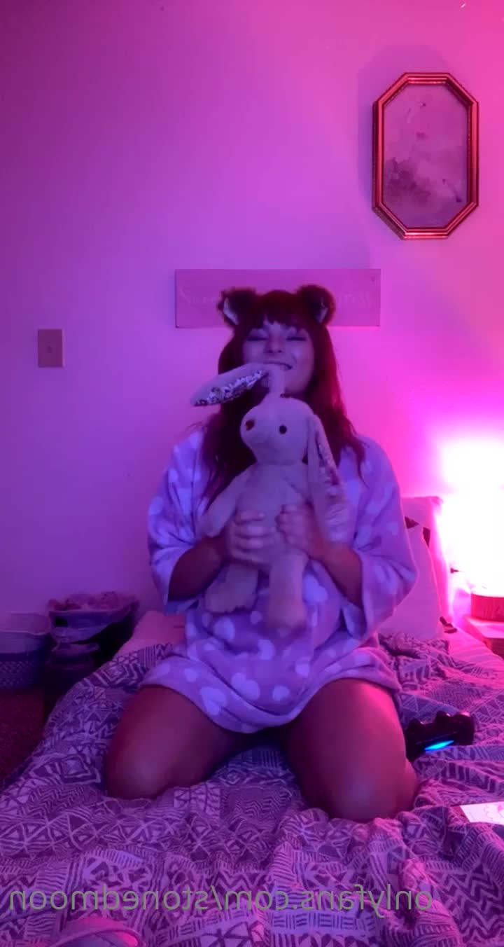 princess moon 🌙 [ stonedmoon ] - Favorite T-shirt ❤️