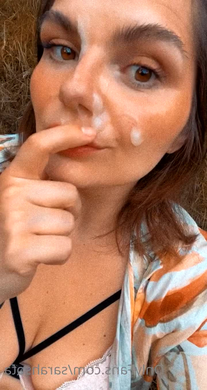 Sarah Sota [ sarahsota ] - Good morning spain