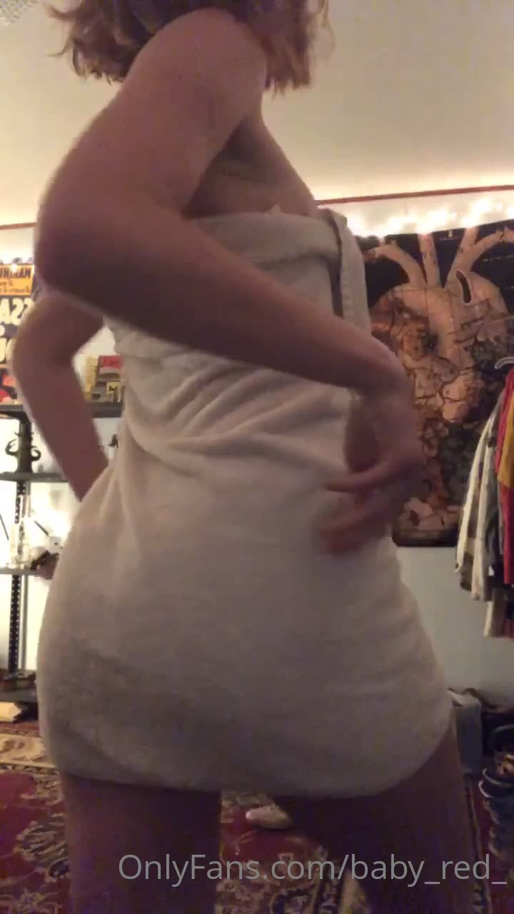 Bailey [ baby_red_ ] - THIS was an extremely HOT and fun bi MMMF foursome! I got to enjoy