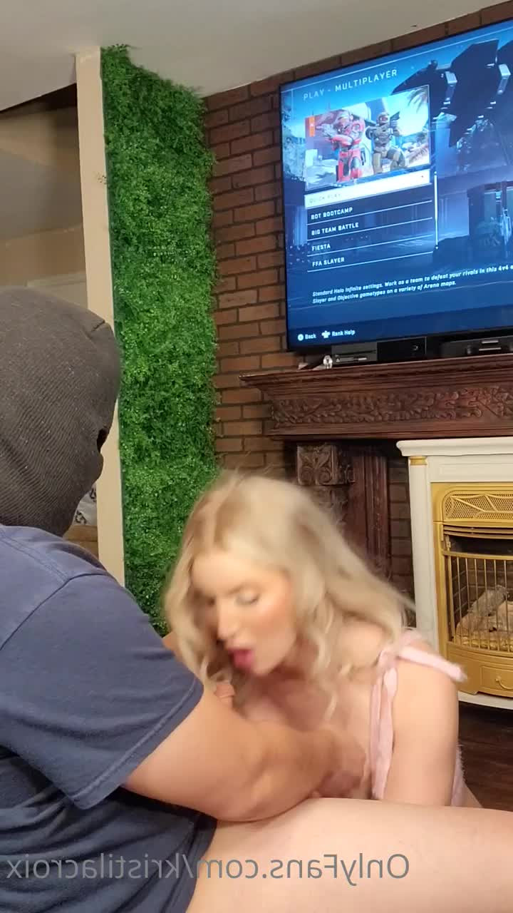 Kristi Lacroix [ kristilacroix ] - It’s thicccc Thursday, did I do it right 💕❤️❤️❤️ - ePornLeak