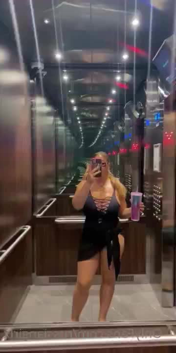 Your Fave Russian Girl [ russiangirlx ] - Gentle, little slut, ready to suck your dick. My pussy gets wet with - ePornLeak