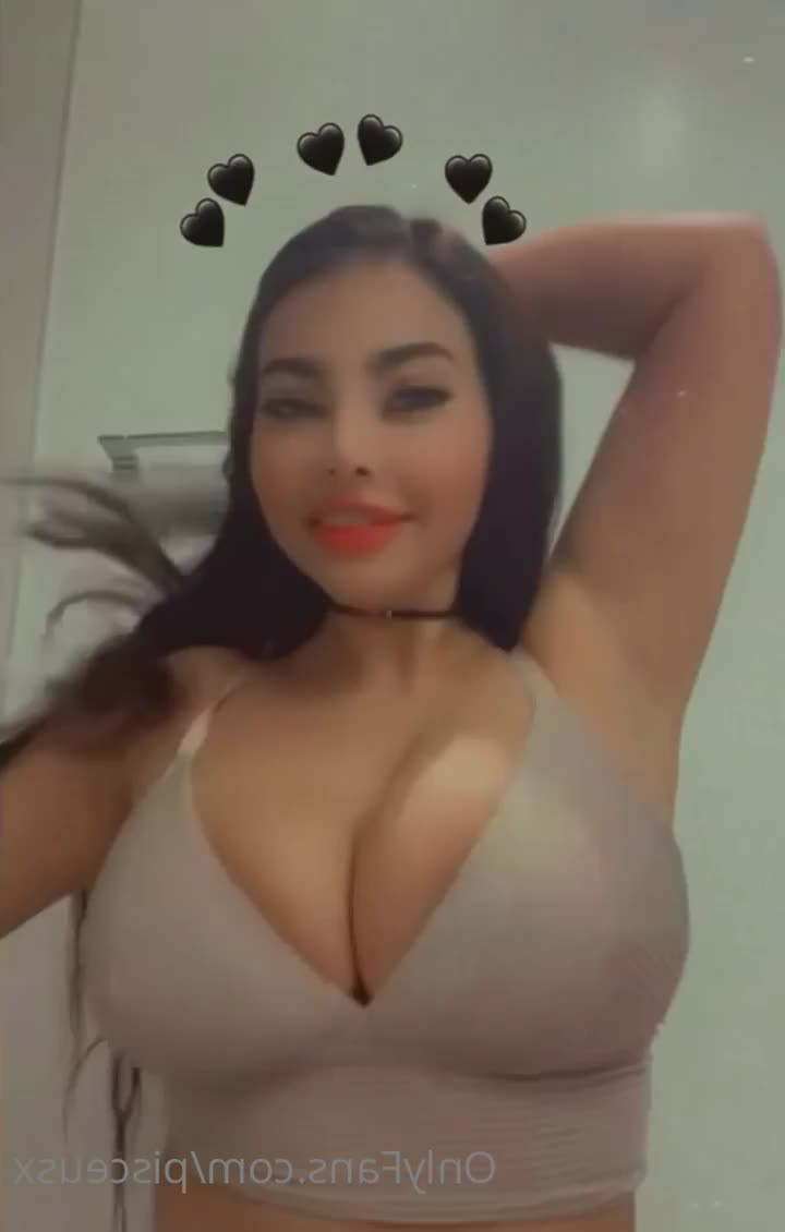 yaz [ waifuyaz ] - Just got word there’s a fire back home and my house falls in the