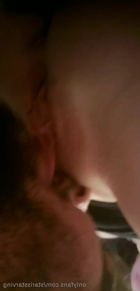 Star Love [ starisstarving ] - On my knees  but you re still the one submitting to me