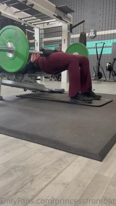 PrincessFromBabylon Training At The Gym