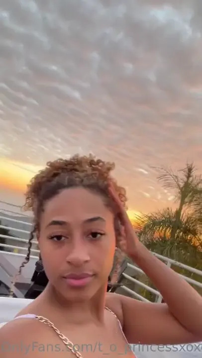 Kalani Rodgers In A Jacuzzi - ePornLeak