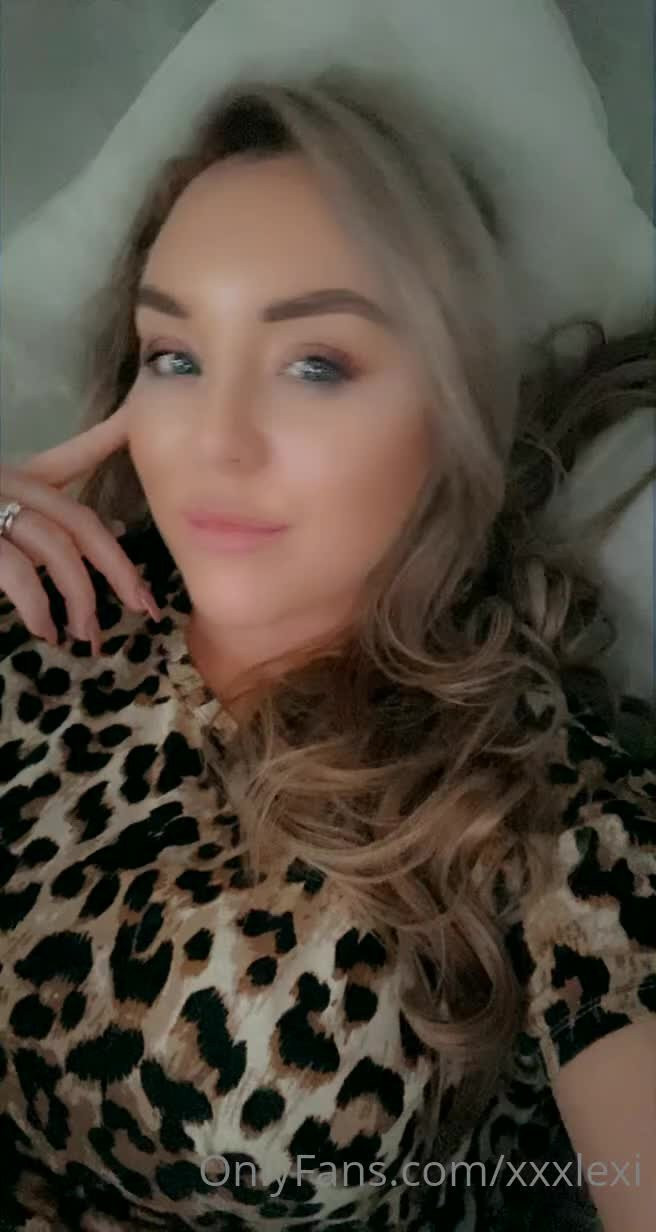Lexi Rae [ lexiraex ] - More videos coming later with my man
