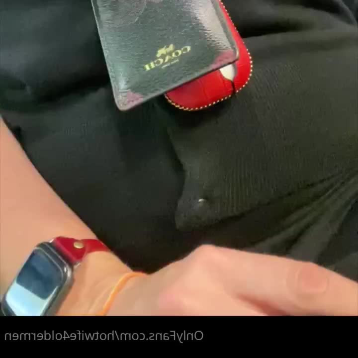 Hotwife4oldmen [ hotwife4oldermen ] - Kiss and cream!   He told me he could fill me up the most, that’s a - ePornLeak