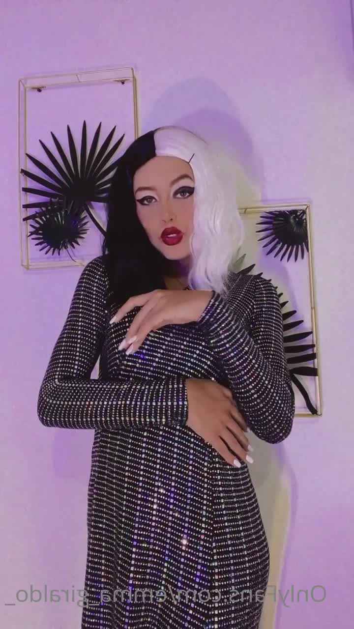 Emma 😈 [ emmaxtemptation ] - I want to wish https://onlyfans.com/victorsierra08 a warm welcome to