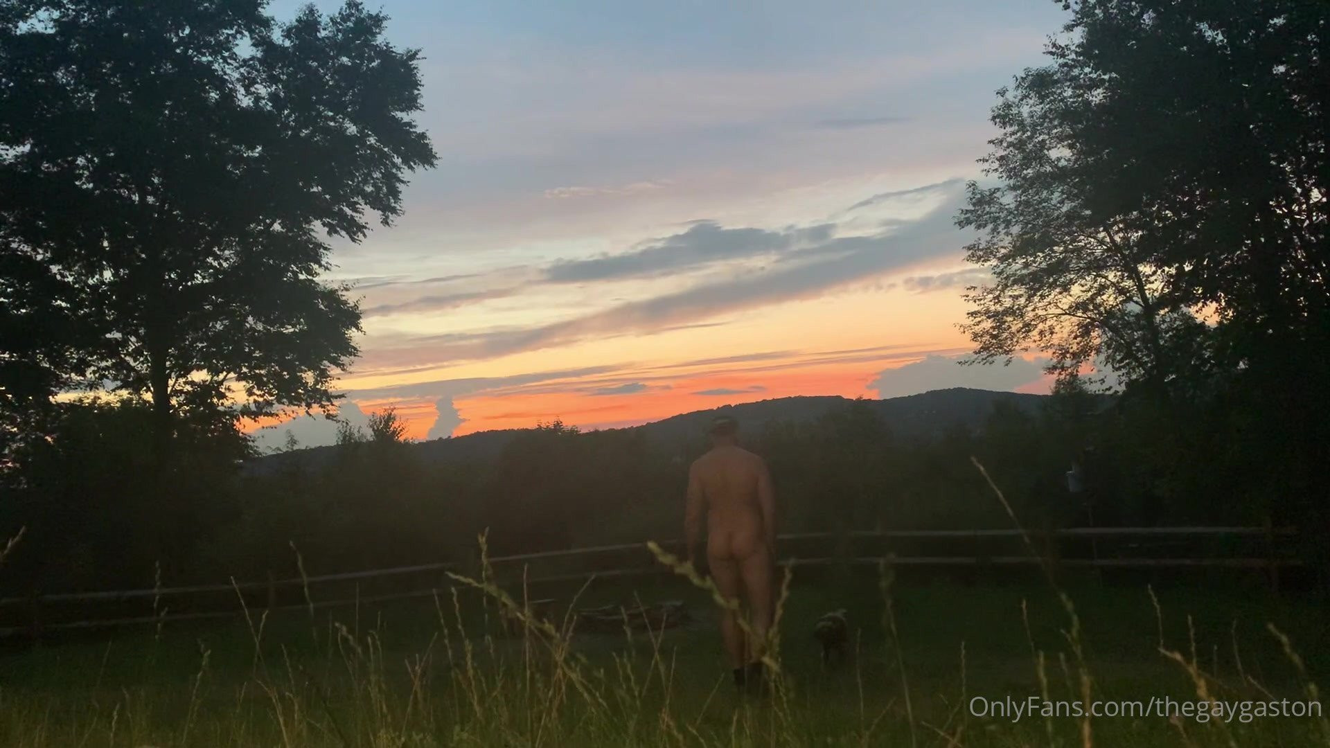 TheGayGaston - upside down