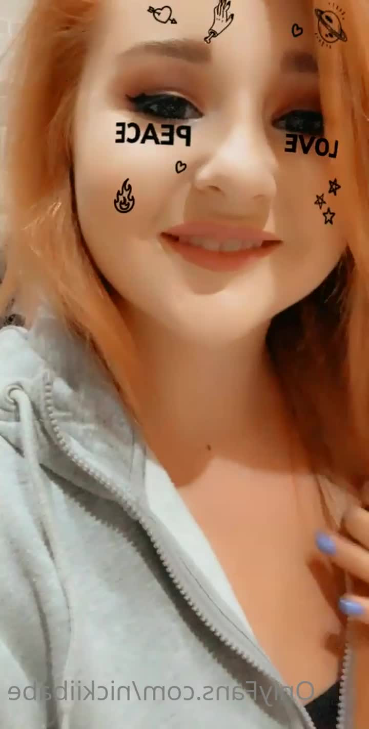 Nicki [ nickiibabe ] - To a new start 2022 will be the best year yet love you all - ePornLeak