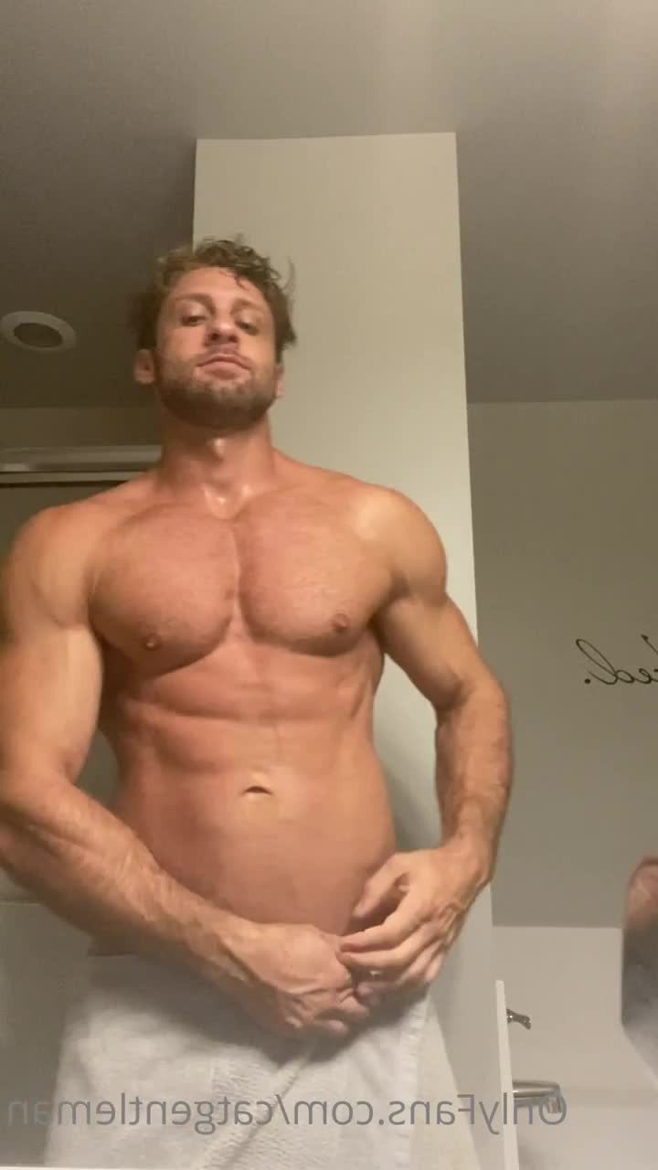 Dom King [ king_media ] - Afternoon titty play to celebrate a wonderful day 😋 - ePornLeak