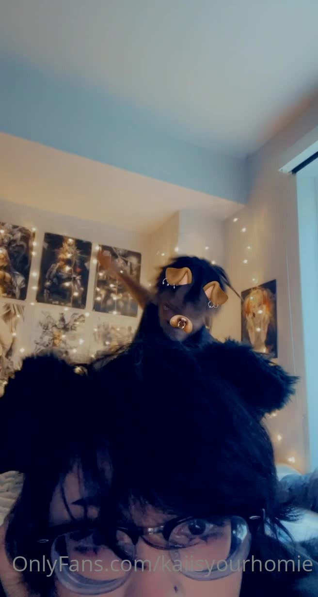 Kai [ kaiisyourhomie ] - Who doesn like a naughty school girl? Buy the full clip plus