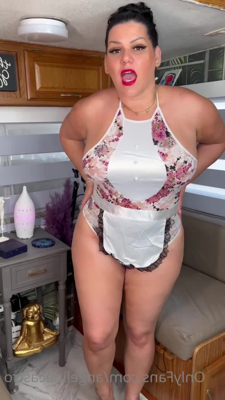 Angelina Castro [ angelinacastro ] - Do you like my new pants? 👖 sexynatgvip.com 🔞