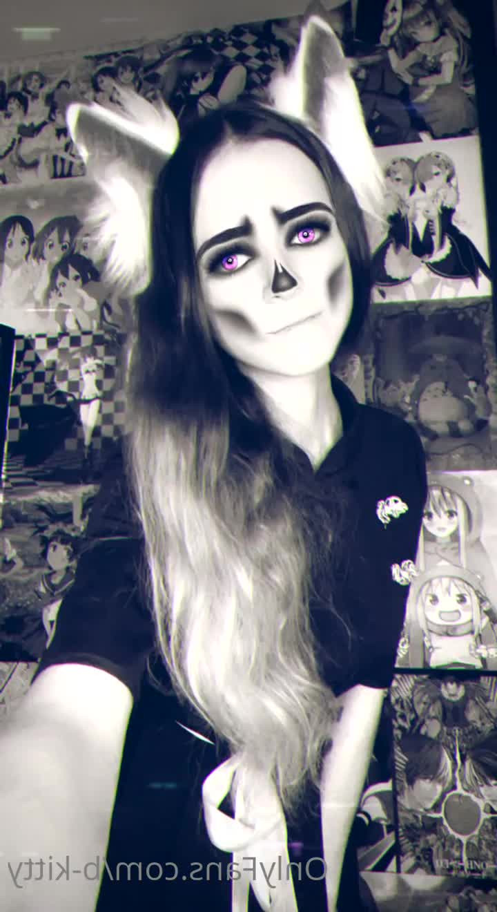 Akita - Cat Lady [ b-kitty ] - Is This Where You Want To Put It - ePornLeak