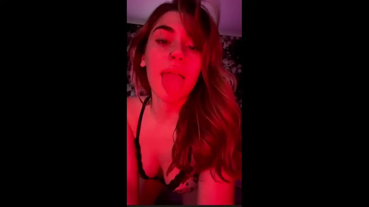 Carla Vyx Seduces You With Her Lingerie On