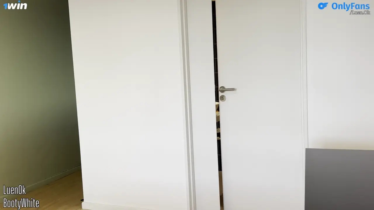 Bootywhite Sex Tape With Her Stepbrother