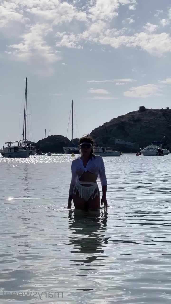 Bambolaaa69 [ marysweeet ] - Can’t beat a good tit job/blow job combo, unlock the 8 minute video - ePornLeak