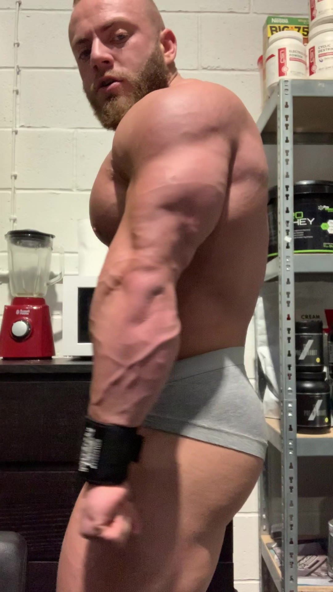 Drew Alexander [ drewalexander ] - Wish you were behind it