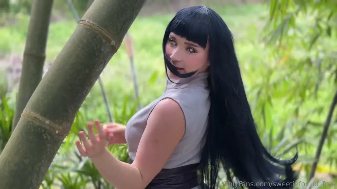 Sweetie Fox Cosplays As Hinata And Takes A Rough Fuck - ePornLeak