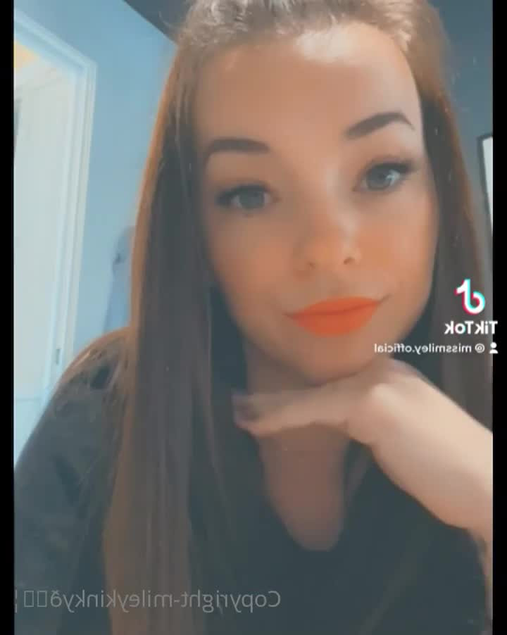 Miley Kinky [ mileykinky ] - A quién le gusta los disfraces - ePornLeak