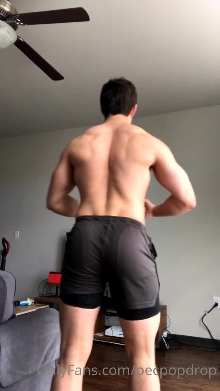 Major Pectoralis [ majorpectoralis ] - hot vacation sex   watch me be a little slut for daddy while he fills