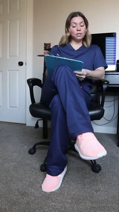 Misstinytootsies Jerks You Off JOI