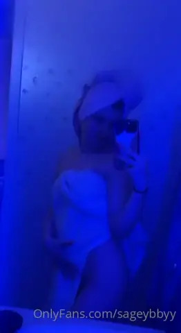 Sageybbyy Teasing Her Beautiful Booty - ePornLeak