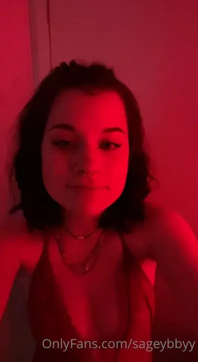 Sageybbyy Looks Cute In Her Red Lingerie - ePornLeak