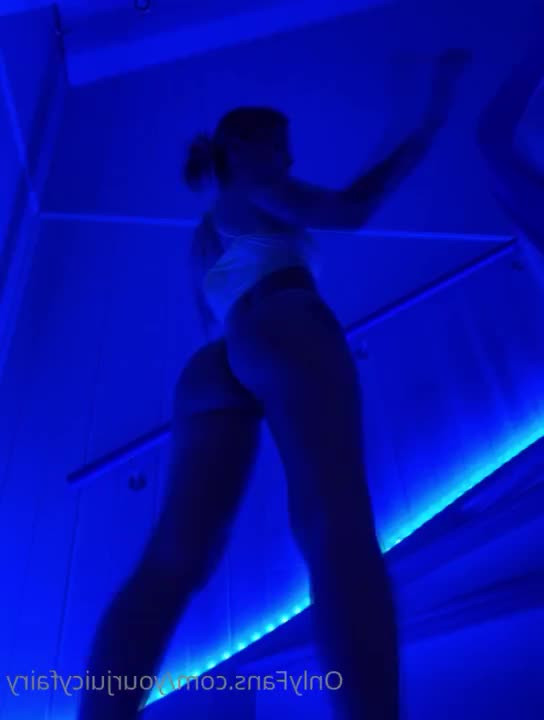 Vilde🐉 [ freshfairyjuice ] - i m late on posts bb