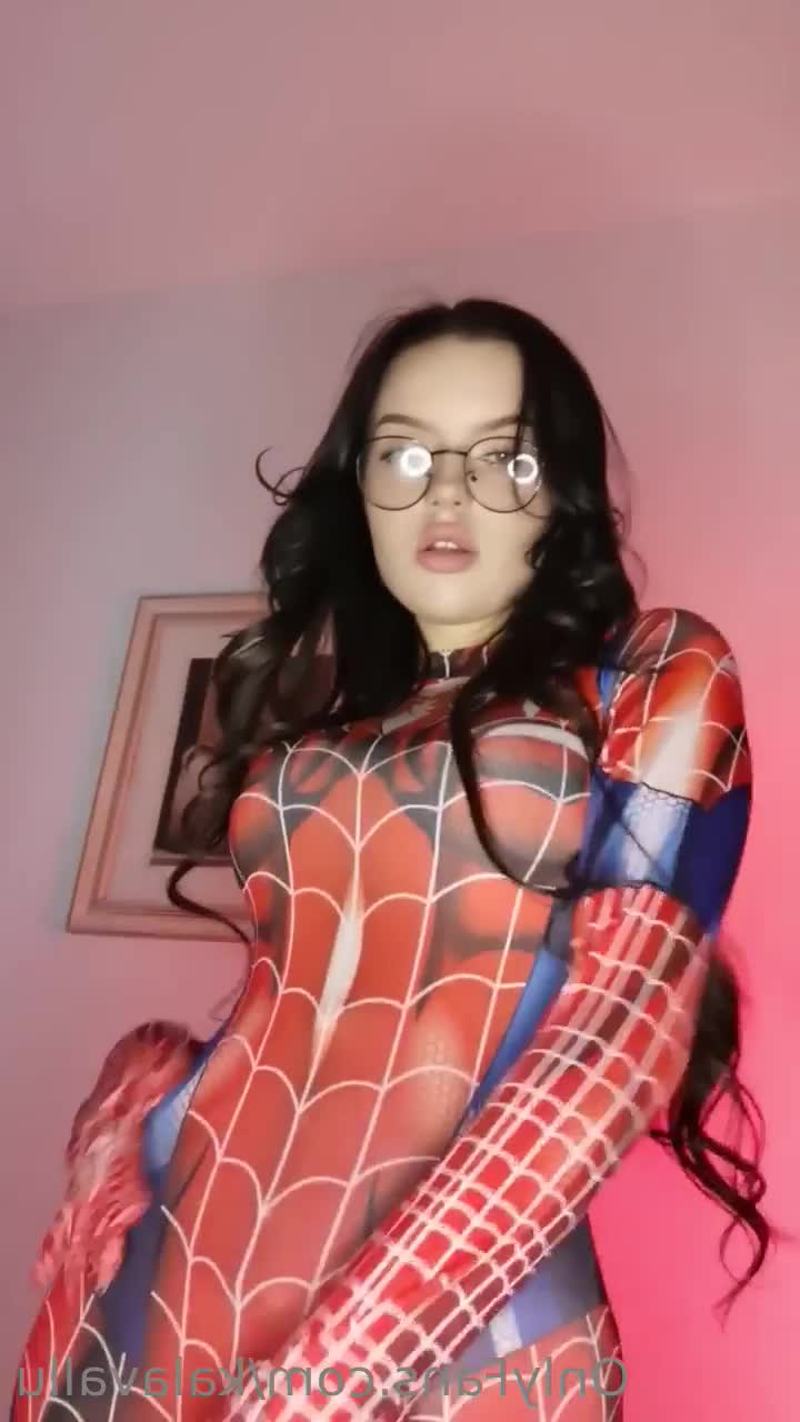 Kalavallua [ kalavallu ] - Hi there daddy    Tip this post if you love my ass