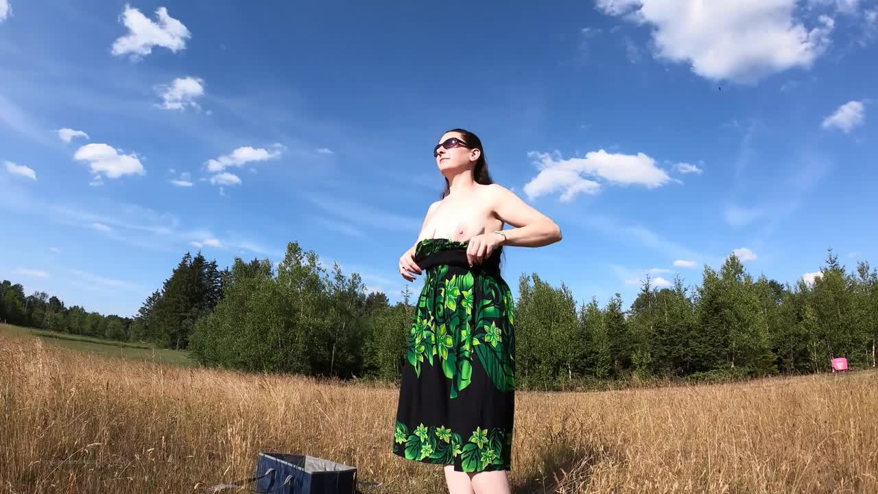 innocent_dezi - Toes Tuesday. 😍 ignore the blister. Hahahaha