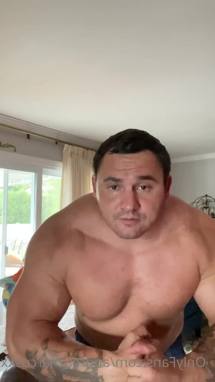 Andrei_MarcusXX - I had a Major Fan that wanted a Golden Shower💦💦