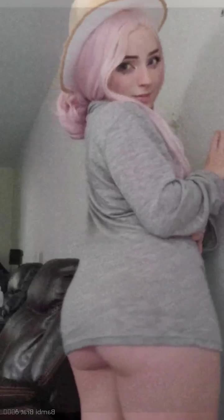 delusionalildoe - Saindo do banho assim