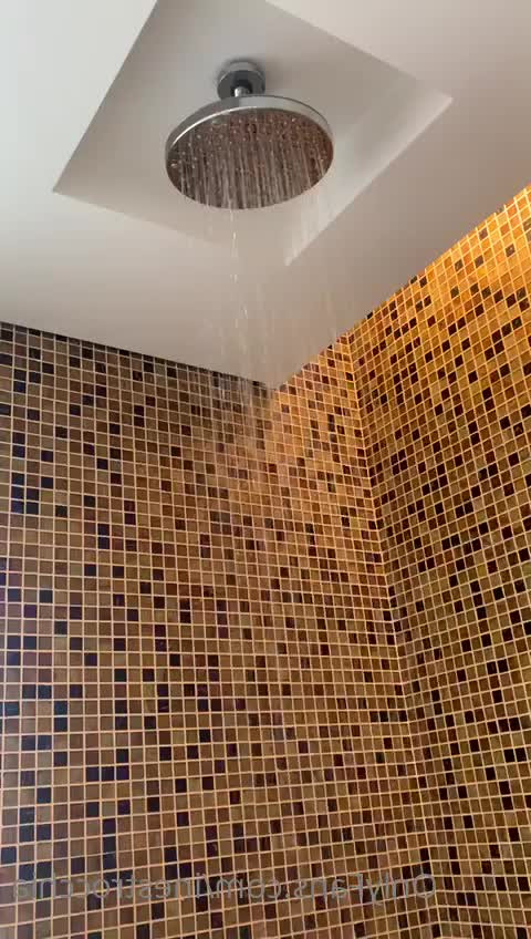 Ines Trocchia [ inestrocchia ] - Wie verbringt ihr euren Sonntag  ich komm runter - ePornLeak