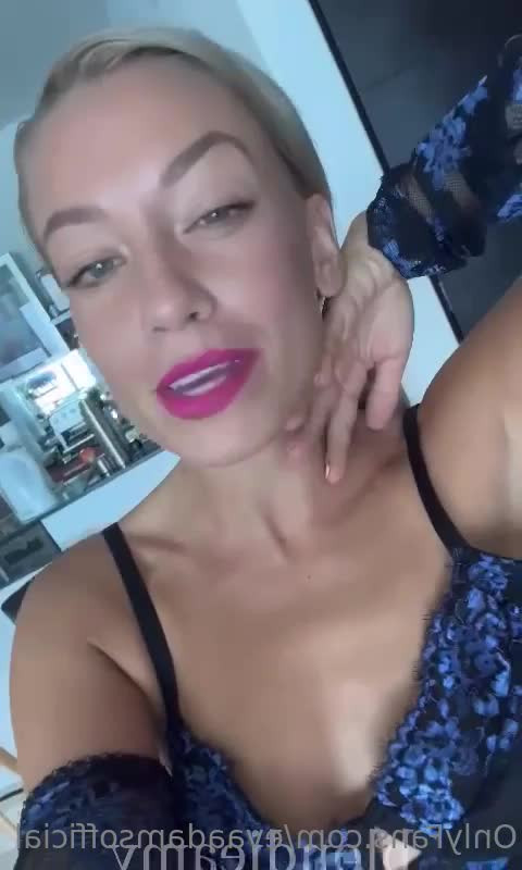 Eva [ evaadamsofficial ] - I love teasers    biggbootyjudy123