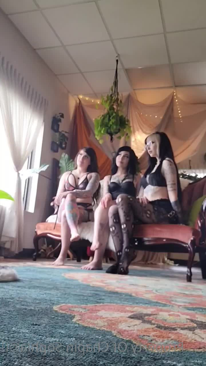 Chapin Sophia Top 1% [ holyrollerbabie ] - Bundle day  Bundle 5 or more pussy  ass play pics get a free bj video - ePornLeak