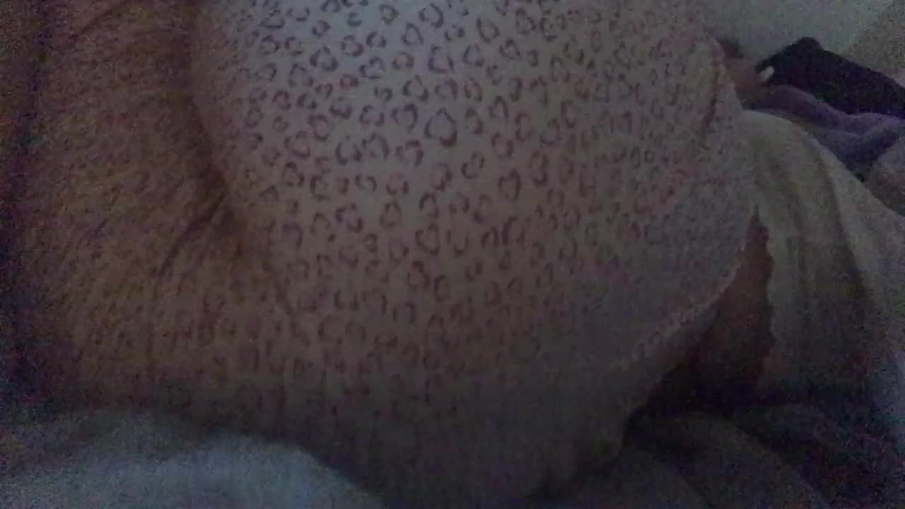 Candice [ findomcandice ] - tell me your favorite song ☺️ - ePornLeak