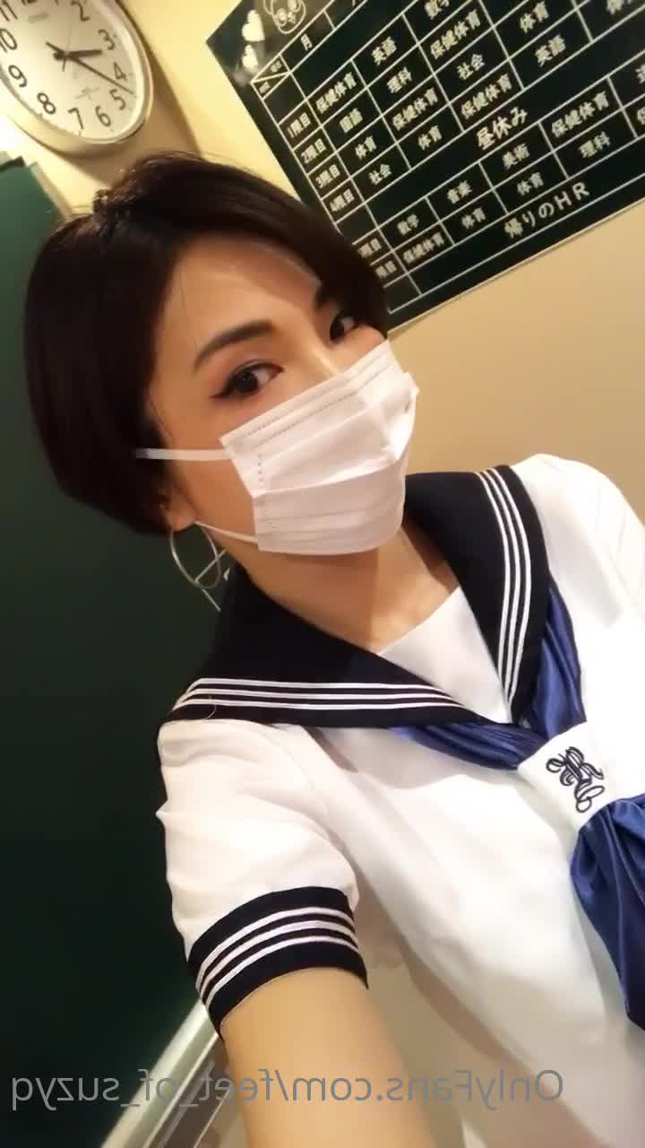 Lady Suzy-Q [ feet_of_suzyq ] - Available for Custom   Sexting   Dick rate   Videocalls   Let s play