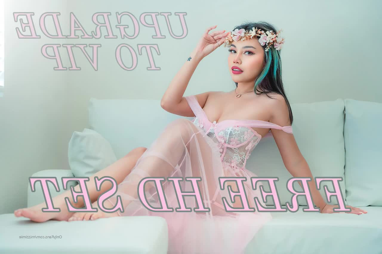 Mizzi Mie 🚀 [ mizzimie ] - My kink is me. Love watching a cock thrusting in and out of my tight