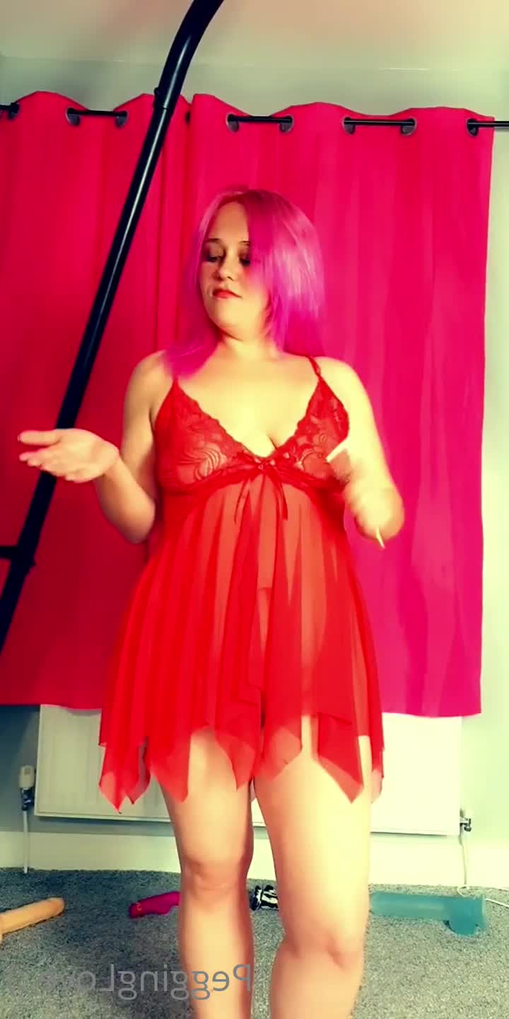 Pegging Love [ pegginglove ] - I missed Friday   But who doesn t love a BJ before work