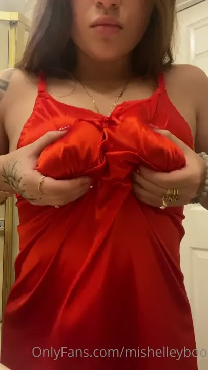 Naughty Mishelleyboo Teasing In Her Red Lingerie